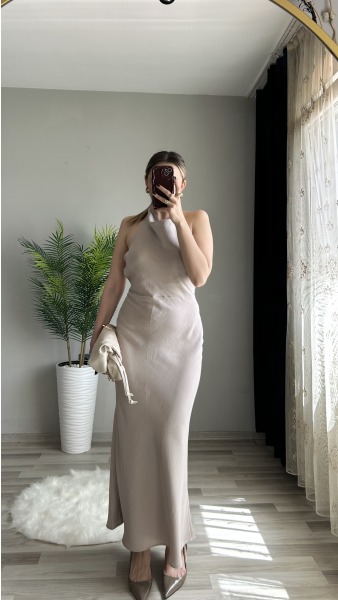 Sırt Dekolteli Modal Kumaş Uzun Elbise - Taş