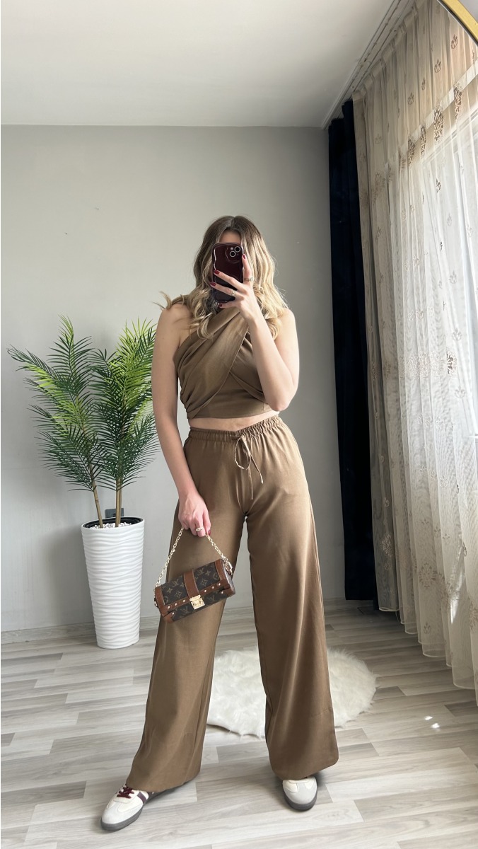 Boyundan Bağlamalı Keten Takım - Kahverengi